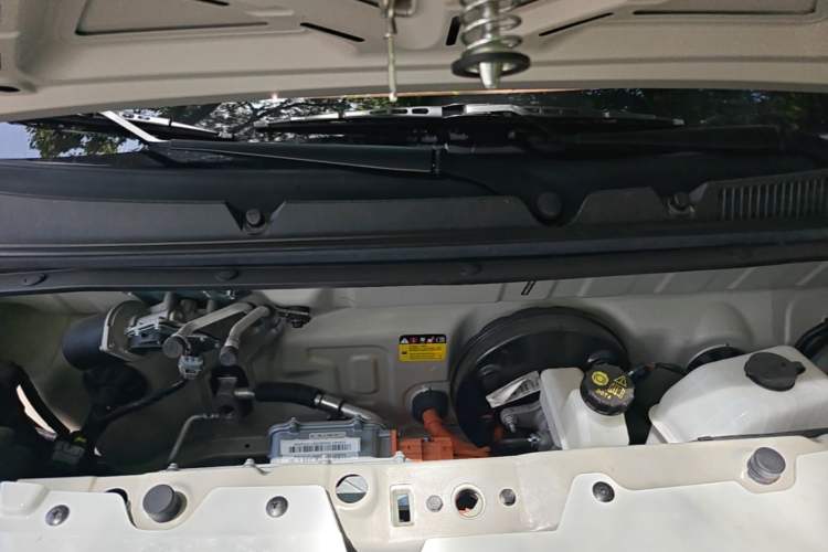 Used Wuling Hongguang MINIEV 2024 3rd Generation 215km Youth Edition Engine Bay