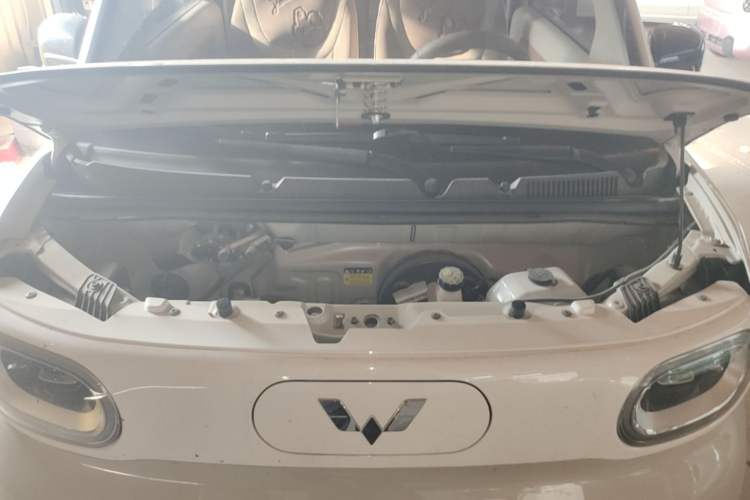 Used Wuling Hongguang MINIEV 2024 3rd Generation 215km Youth Edition Engine Bay