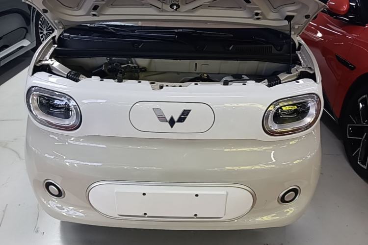 Used Wuling Hongguang MINIEV 2024 3rd Generation 215km Youth Edition Engine Bay
