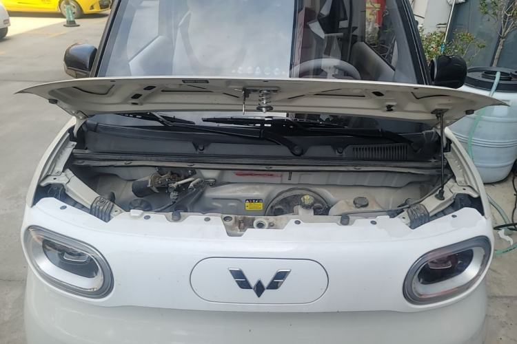 Used Wuling Hongguang MINIEV 2024 3rd Generation 215km Youth Edition Engine Bay