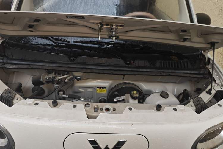 Used Wuling Hongguang MINIEV 2024 3rd Generation 215km Youth Edition Engine Bay