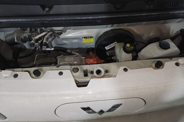 Used Wuling Hongguang MINIEV 2024 3rd Generation 215km Advanced Version Engine Bay
