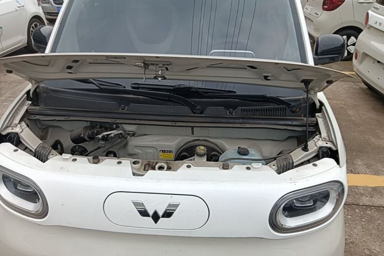 Used Wuling Hongguang MINIEV 2024 3rd Generation 120 km Engine Bay