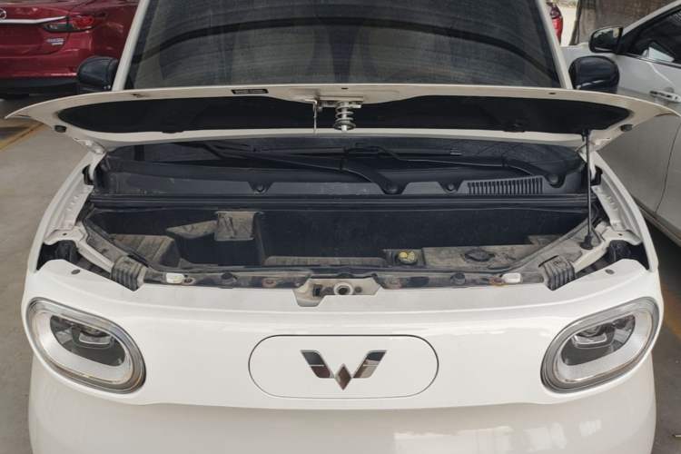 Used Wuling Hongguang MINIEV 2024 3rd Generation 215km Youth Edition Engine Bay