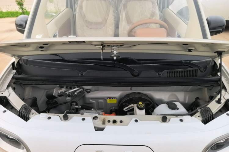 Used Wuling Hongguang MINIEV 2024 3rd Generation 215km Youth Edition Engine Bay