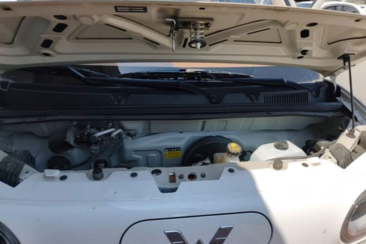 Used Wuling Hongguang MINIEV 2024 3rd Generation 215km Youth Edition Engine Bay