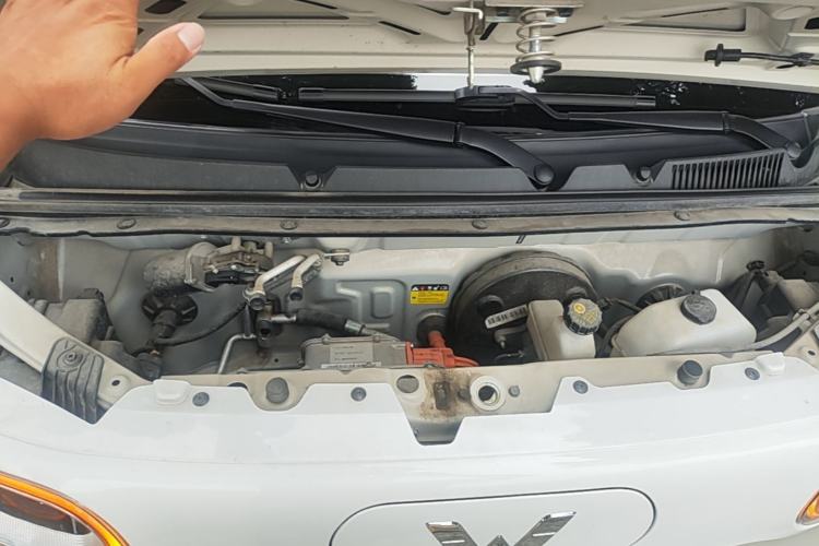 Used Wuling Hongguang MINIEV 2024 3rd Generation 215km Youth Edition Engine Bay