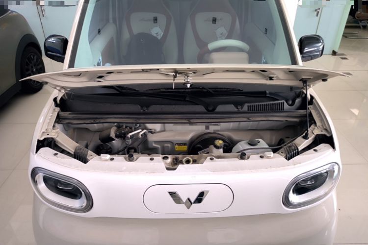 Used Wuling Hongguang MINIEV 2024 3rd Generation 215km Youth Edition Engine Bay