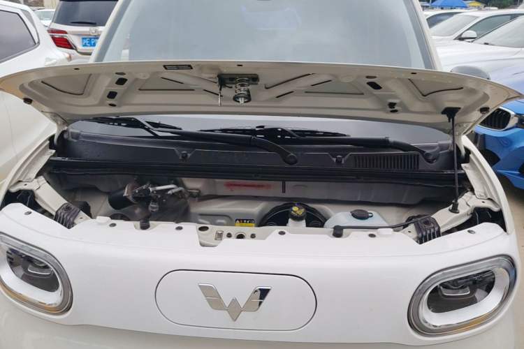 Used Wuling Hongguang MINIEV 2024 3rd Generation 215km Youth Edition Engine Bay