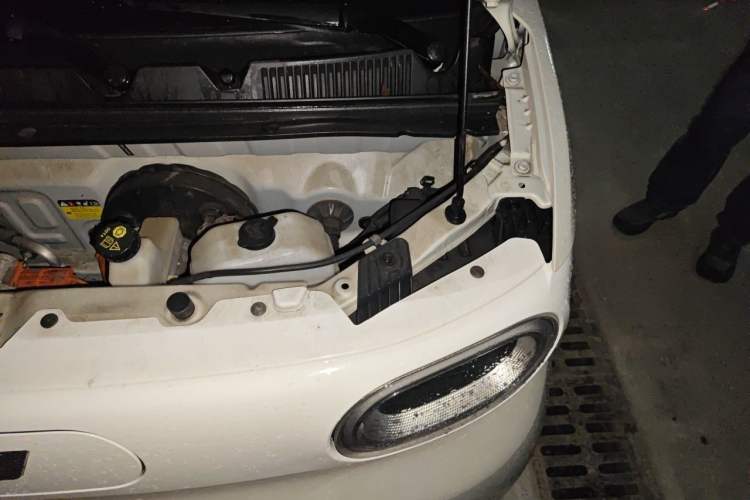 Used Wuling Hongguang MINIEV 2024 3rd Generation 215km Youth Edition Engine Bay Left