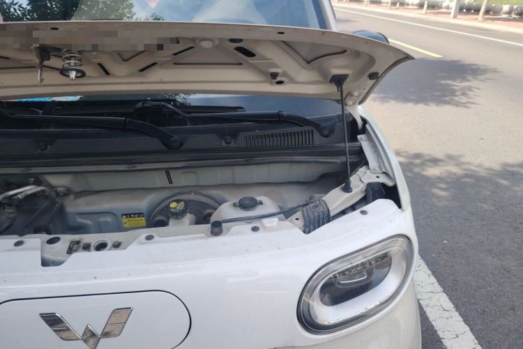 Used Wuling Hongguang MINIEV 2024 3rd Generation 215km Youth Edition Engine Bay Left