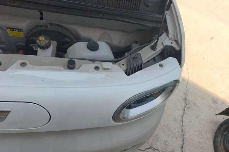 Used Wuling Hongguang MINIEV 2024 3rd Generation 215km Youth Edition Engine Bay Left