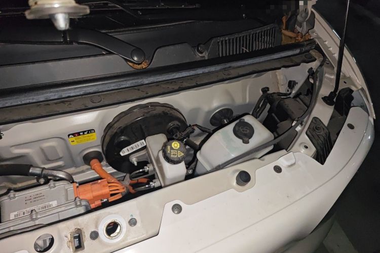 Used Wuling Hongguang MINIEV 2024 3rd Generation 215km Youth Edition Engine Bay Left