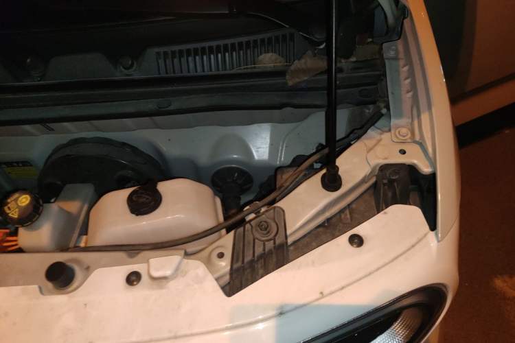 Used Wuling Hongguang MINIEV 2024 3rd Generation 215km Youth Edition Engine Bay Left