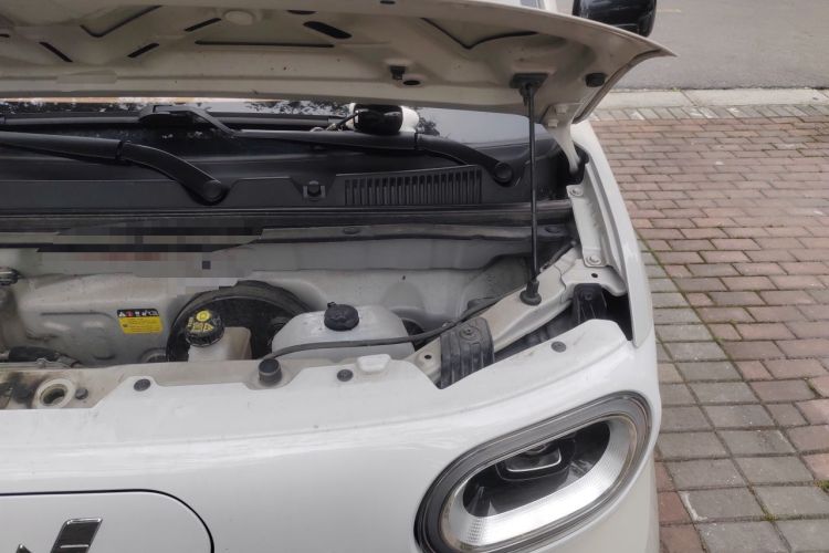 Used Wuling Hongguang MINIEV 2024 3rd Generation 215km Youth Edition Engine Bay Left