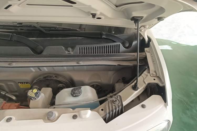 Used Wuling Hongguang MINIEV 2024 3rd Generation 215km Youth Edition Engine Bay Left
