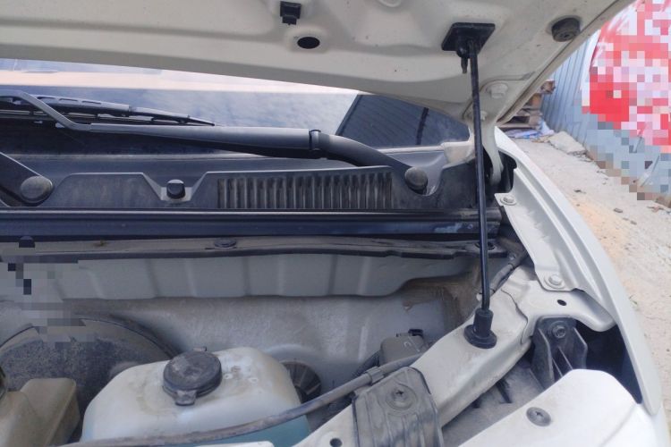 Used Wuling Hongguang MINIEV 2024 3rd Generation 215km Youth Edition Engine Bay Left
