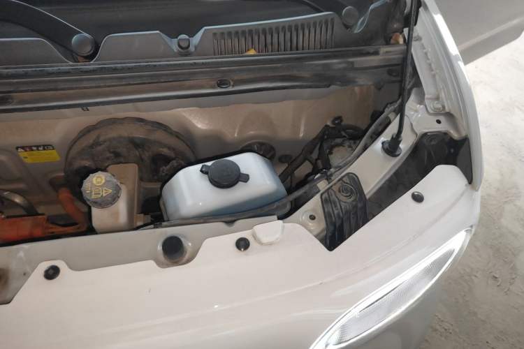 Used Wuling Hongguang MINIEV 2024 3rd Generation 215km Youth Edition Engine Bay Left