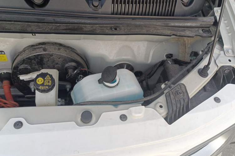 Used Wuling Hongguang MINIEV 2024 3rd Generation 215km Youth Edition Engine Bay Left