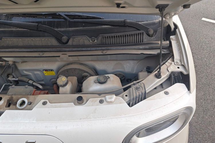 Used Wuling Hongguang MINIEV 2024 3rd Generation 215km Youth Edition Engine Bay Left