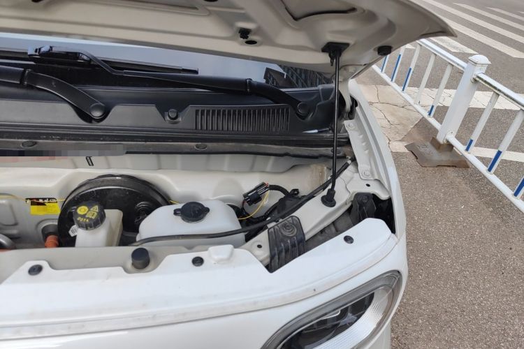 Used Wuling Hongguang MINIEV 2024 3rd Generation 215km Youth Edition Engine Bay Left