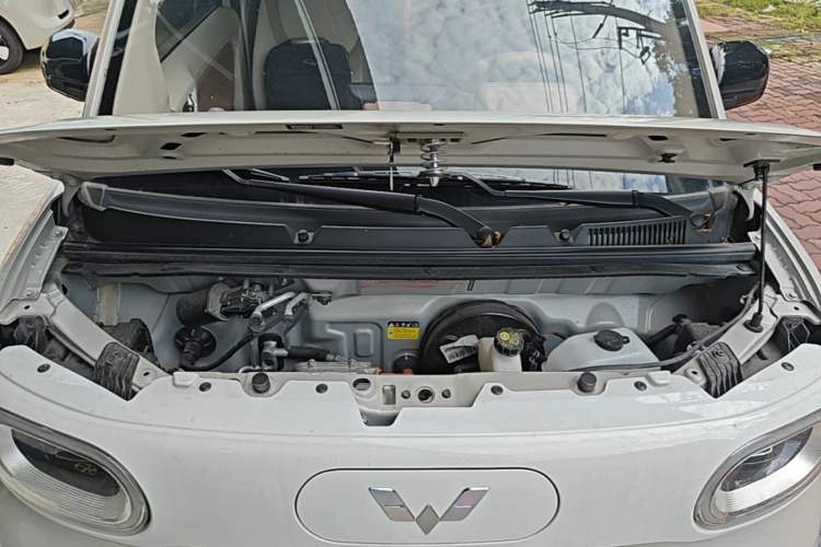 Used Wuling Hongguang MINIEV 2024 3rd Generation 215km Youth Edition Engine Bay