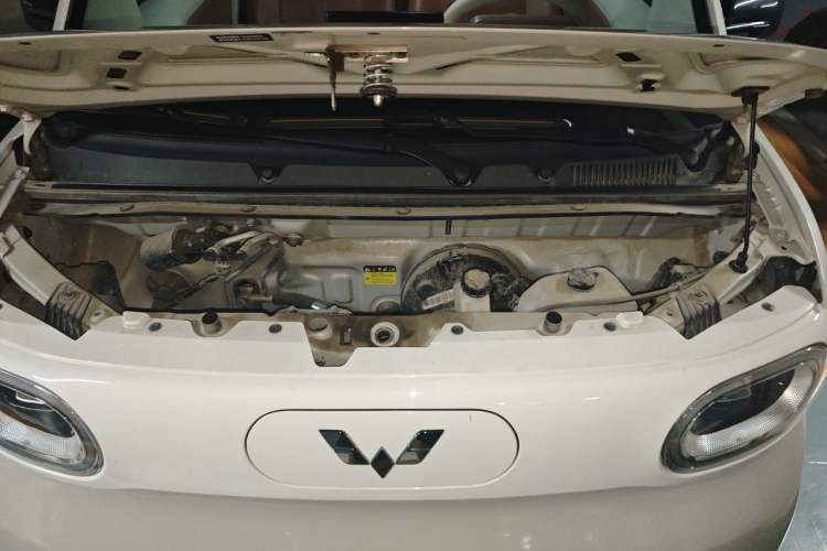 Used Wuling Hongguang MINIEV 2024 3rd Generation 215km Youth Edition Engine Bay