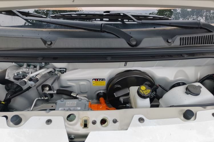 Used Wuling Hongguang MINIEV 2024 3rd Generation 215km Youth Edition Engine Bay