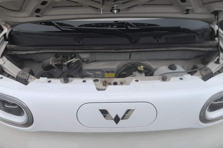 Used Wuling Hongguang MINIEV 2024 3rd Generation 215km Youth Edition Engine Bay