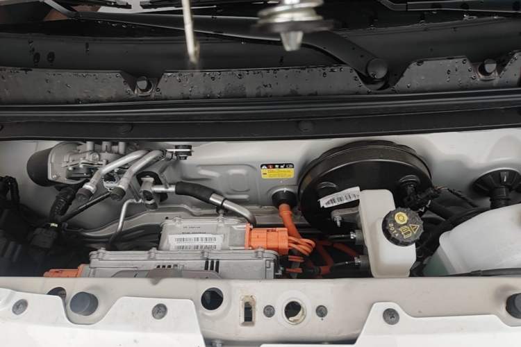 Used Wuling Hongguang MINIEV 2024 3rd Generation 215km Youth Edition Engine Bay