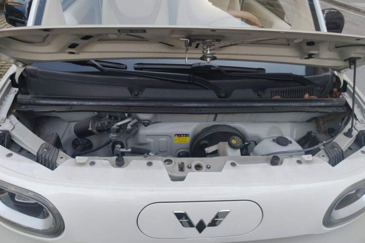 Used Wuling Hongguang MINIEV 2024 3rd Generation 215km Advanced Version Engine Bay