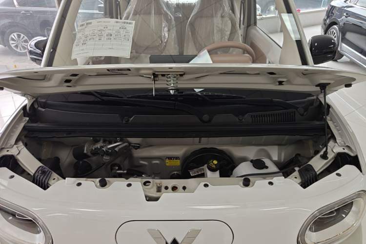 Used Wuling Hongguang MINIEV 2024 3rd Generation 215km Youth Edition Engine Bay