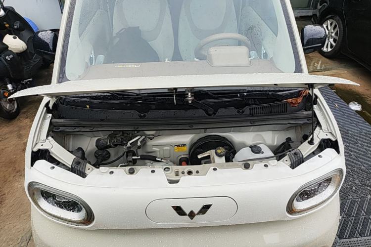 Used Wuling Hongguang MINIEV 2024 3rd Generation 215km Youth Edition Engine Bay