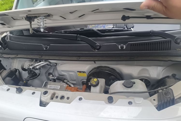 Used Wuling Hongguang MINIEV 2024 3rd Generation 215km Youth Edition Engine Bay
