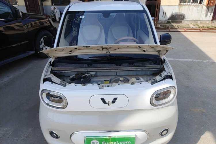 Used Wuling Hongguang MINIEV 2024 3rd Generation 215km Advanced Version Engine Bay