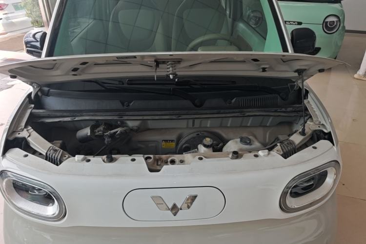 Used Wuling Hongguang MINIEV 2024 3rd Generation 215km Youth Edition Engine Bay