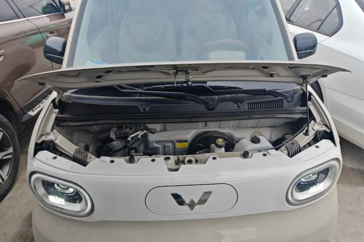 Used Wuling Hongguang MINIEV 2024 3rd Generation 215km Youth Edition Engine Bay