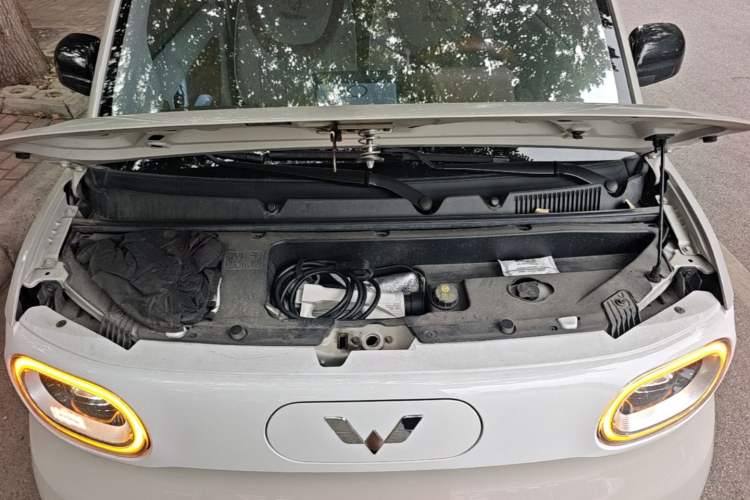 Used Wuling Hongguang MINIEV 2024 3rd Generation 215km Youth Edition Engine Bay