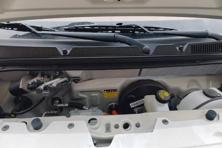 Used Wuling Hongguang MINIEV 2024 3rd Generation 215km Youth Edition Engine Bay