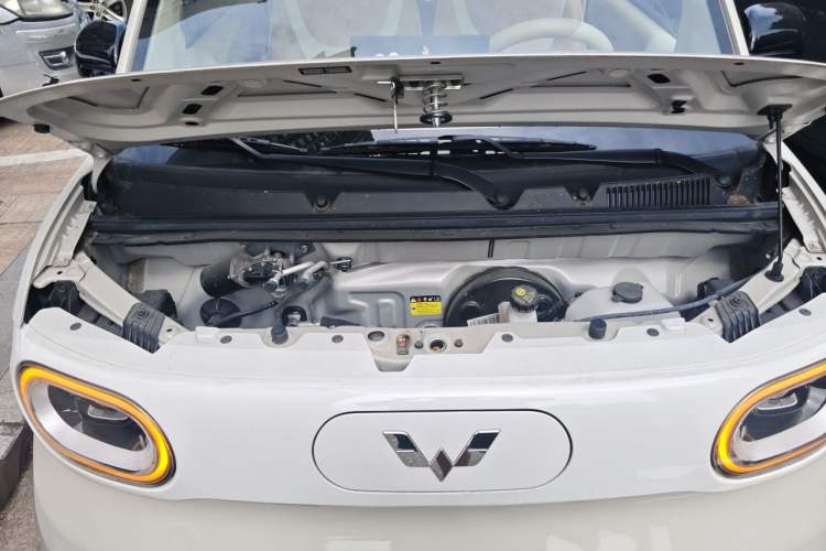 Used Wuling Hongguang MINIEV 2024 3rd Generation 215km Youth Edition Engine Bay