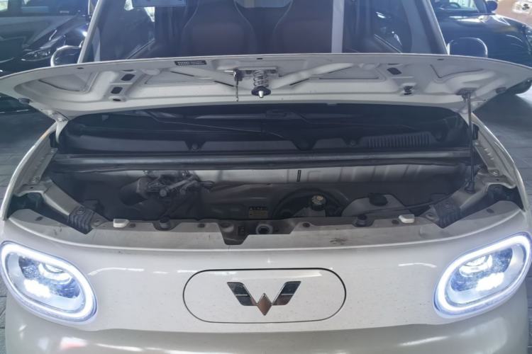 Used Wuling Hongguang MINIEV 2024 3rd Generation 215km Advanced Version Engine Bay