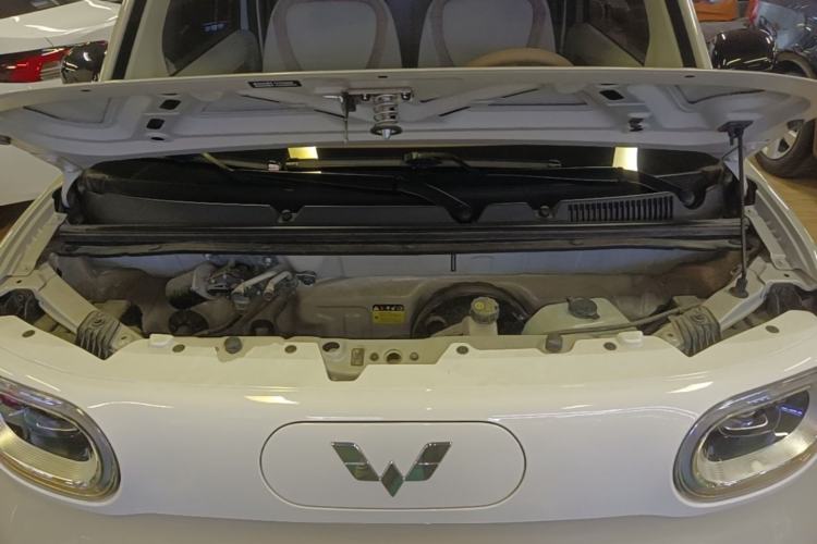 Used Wuling Hongguang MINIEV 2024 3rd Generation 215km Youth Edition Engine Bay