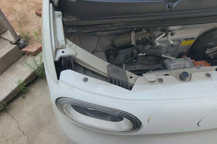 Used Wuling Hongguang MINIEV 2024 3rd Generation 215km Youth Edition Engine Bay Right