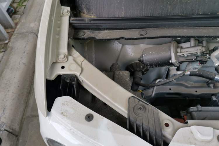 Used Wuling Hongguang MINIEV 2024 3rd Generation 215km Youth Edition Engine Bay Right