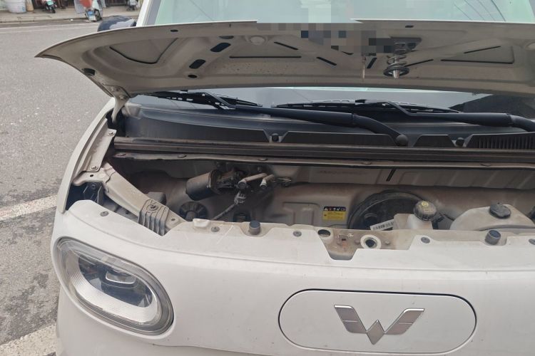 Used Wuling Hongguang MINIEV 2024 3rd Generation 215km Advanced Version Engine Bay Right
