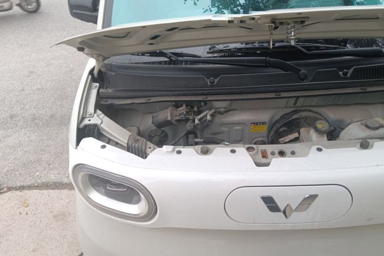 Used Wuling Hongguang MINIEV 2024 3rd Generation 215km Youth Edition Engine Bay Right