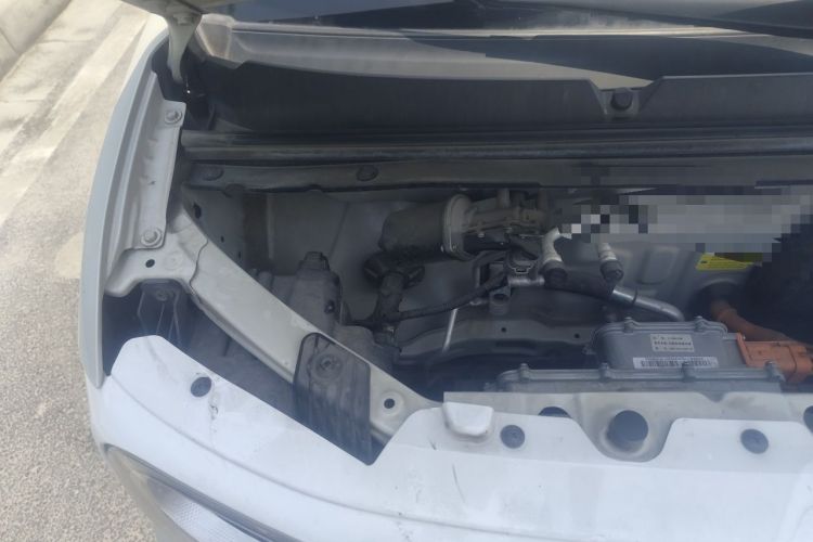 Used Wuling Hongguang MINIEV 2024 3rd Generation 215km Advanced Version Engine Bay Right