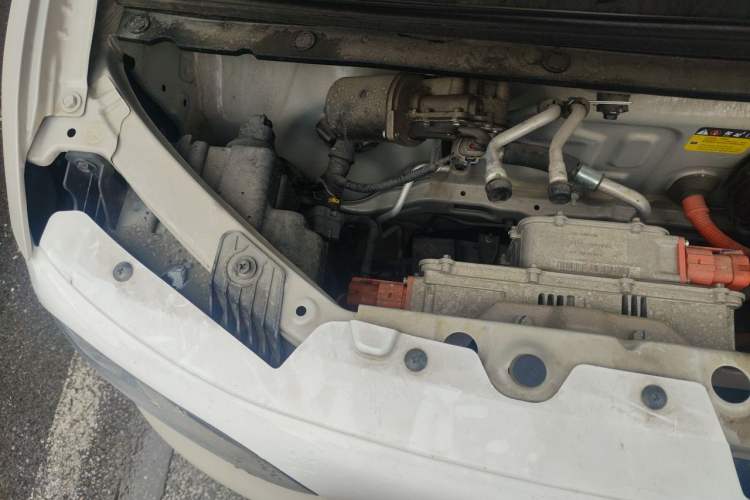 Used Wuling Hongguang MINIEV 2024 3rd Generation 215km Youth Edition Engine Bay Right