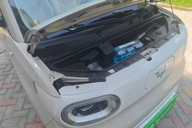 Used Wuling Hongguang MINIEV 2024 3rd Generation 215km Youth Edition Engine Bay Right