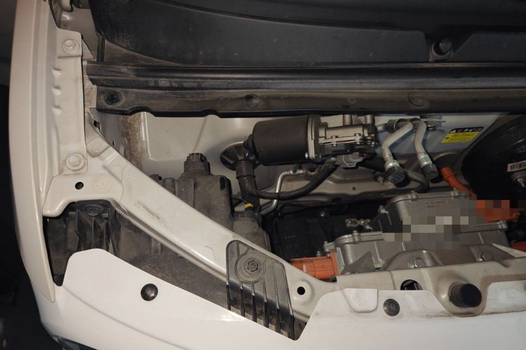 Used Wuling Hongguang MINIEV 2024 3rd Generation 215km Youth Edition Engine Bay Right